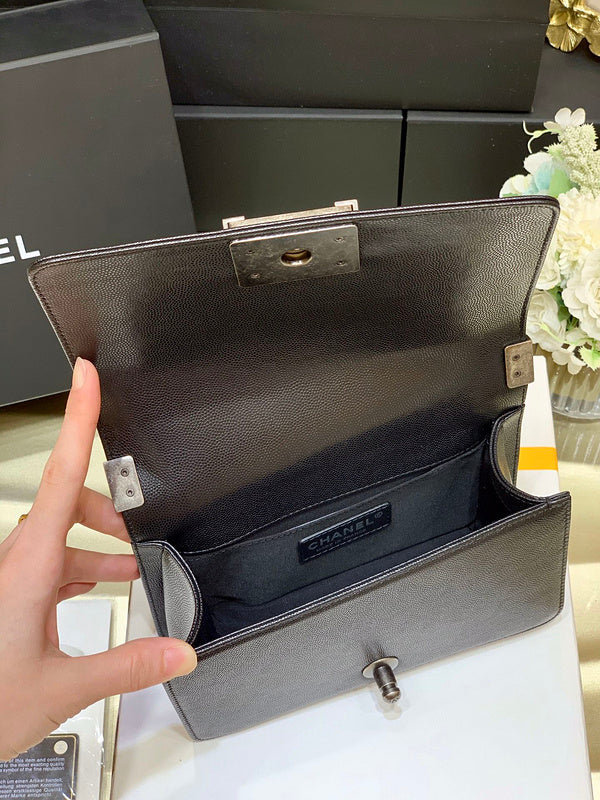  women's handbag, versatile design, view 6