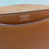  shoulder bag interior and compartment view 9