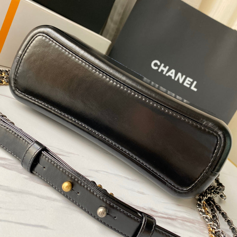  handbag, spacious everyday style, image 4