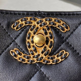  spacious purse view 3