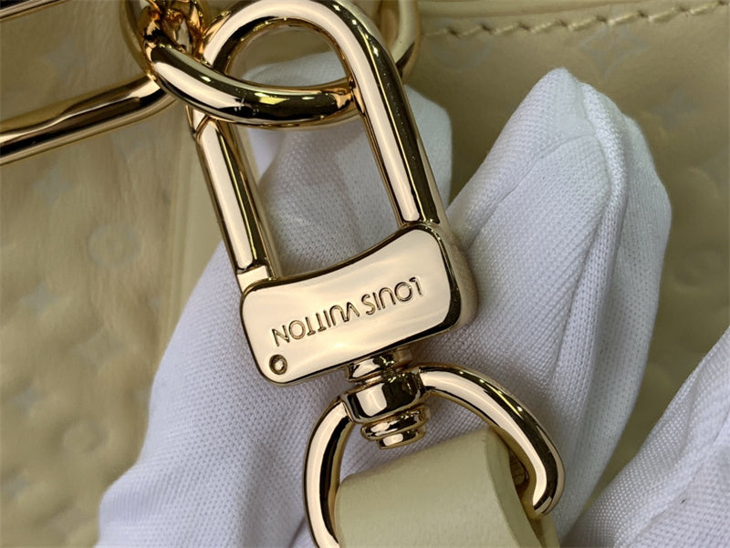 graceful handbag detail view showing craftsmanship 14