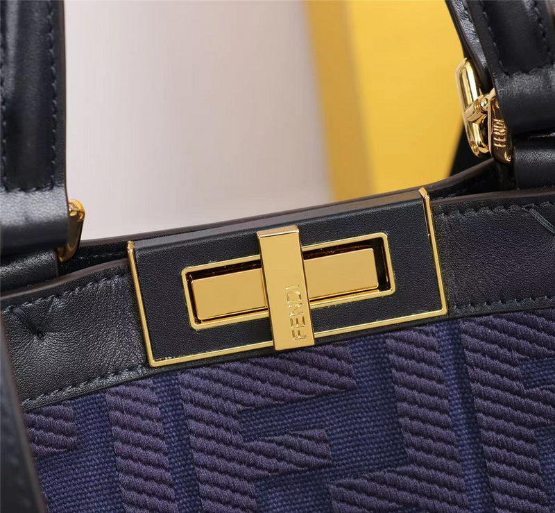 Ziva's Charm handbag – interior view (Standard Size)
