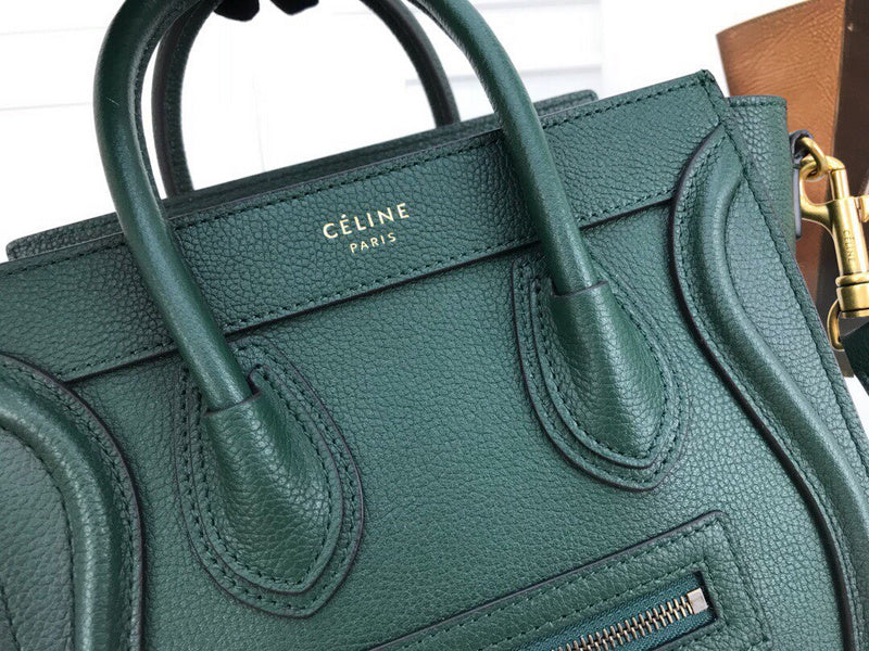 Handle and strap detail of premium everyday-luxe women's handbag – women's everyday handbag