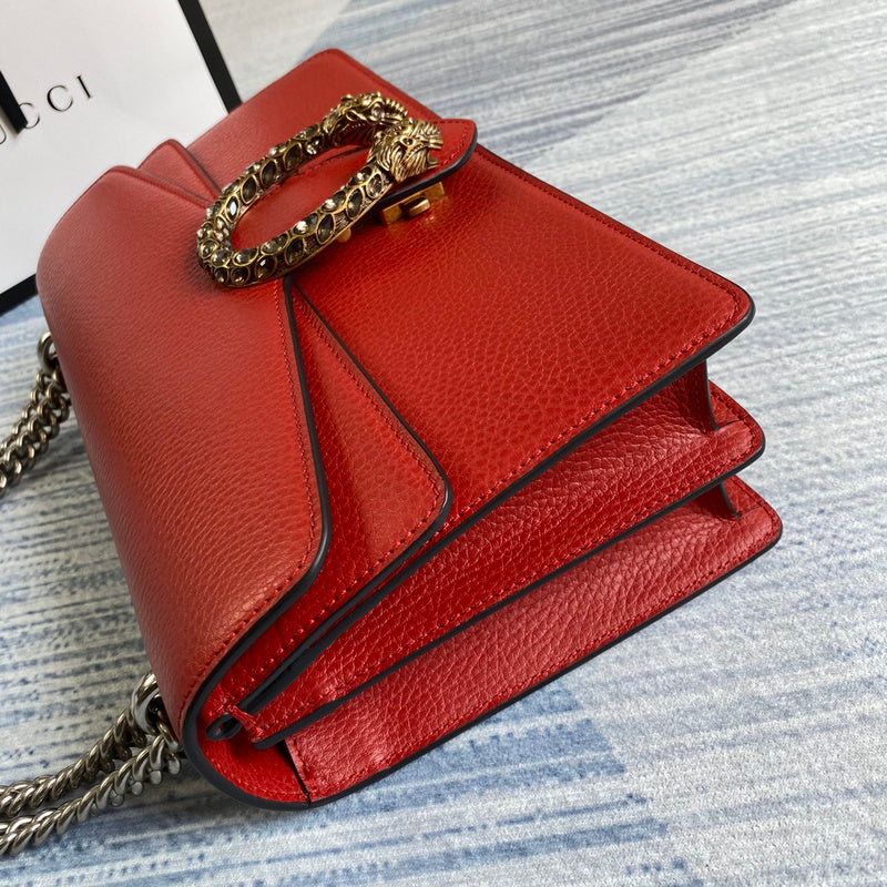 Handle and strap detail of statement elevated women's handbag – women's designer-style accessory