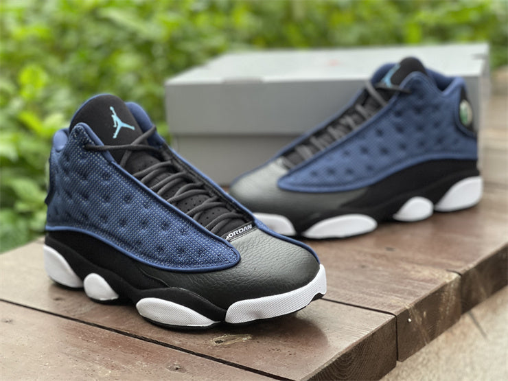 Nike Men's & Women's Signature Luxury Sneakers — Style 228 angle view