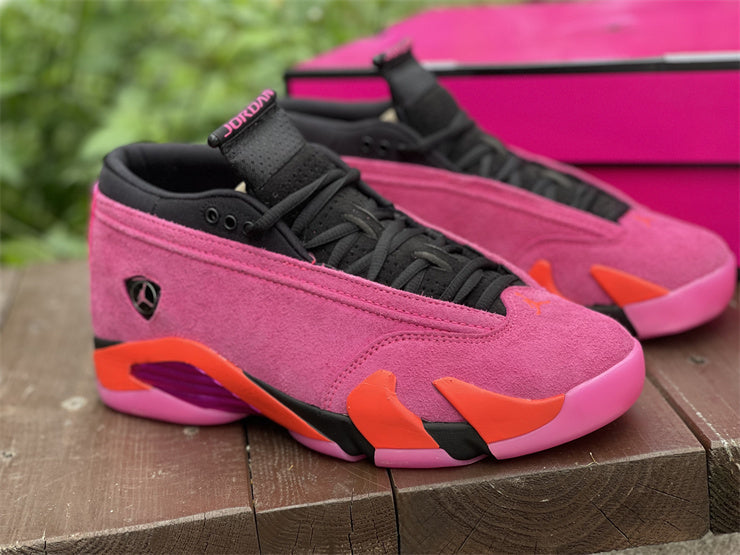 Nike Men's & Women's Premium Casual Sneakers — Style 232 front view