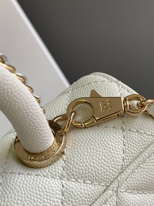 Ziva's Charm handbag – side angle view (one versatile size)