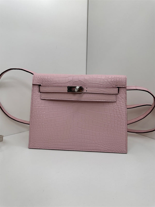 Sculpted handbag styled for everyday wear
