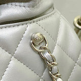  handbag, spacious everyday style, image 8
