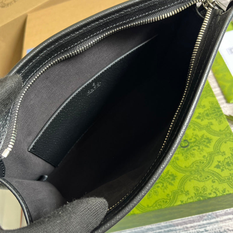 Close-up detail of refined elevated women's handbag – women's premium purse