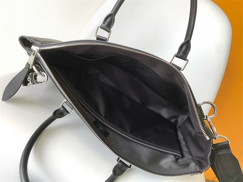  carryall bag interior and compartment view 9