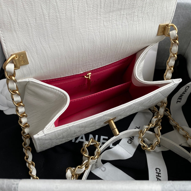  women's handbag, mid design, view 2