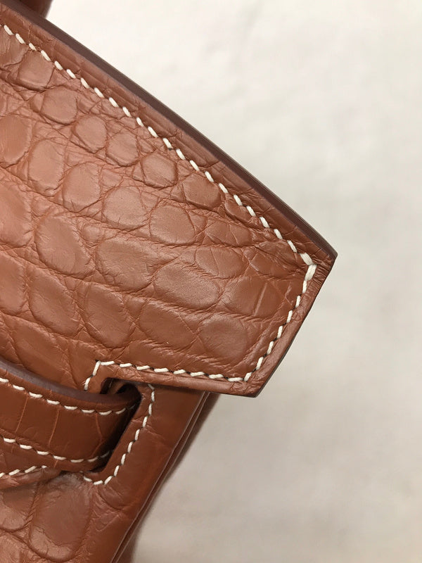 Curated bag women's premium everyday handbag
