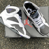 Nike Men's & Women's Premium Low-Top Trainers — Style 181 front view