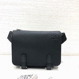 Ziva's Charm handbag – interior view (18cm*14cm*4.5cm)