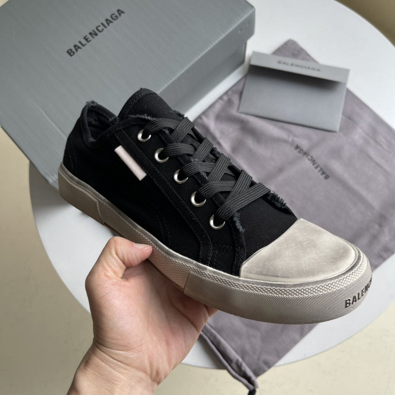 Zivas Charm Modern Minimalist Look Designer Shoes (Versatile Style Upgrade) – Detail View