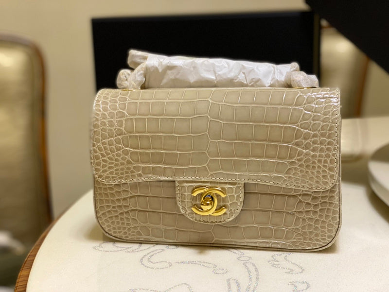  handbag, mid everyday style, image 8