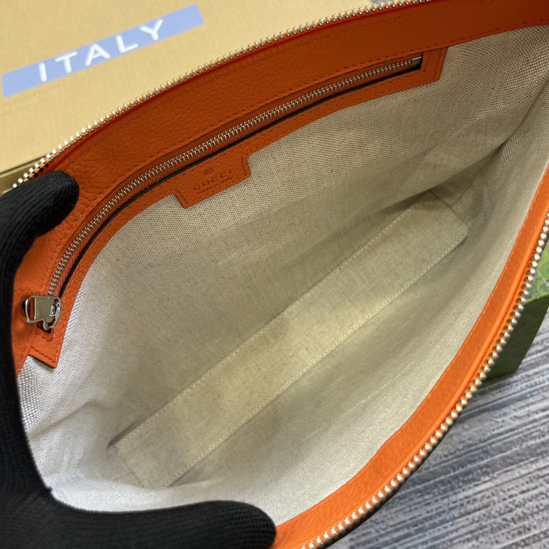 Close-up detail of classic sleek women's handbag – women's premium purse