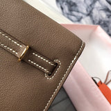 Sleek bag women's premium everyday handbag