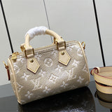  shopper bag interior and compartment view