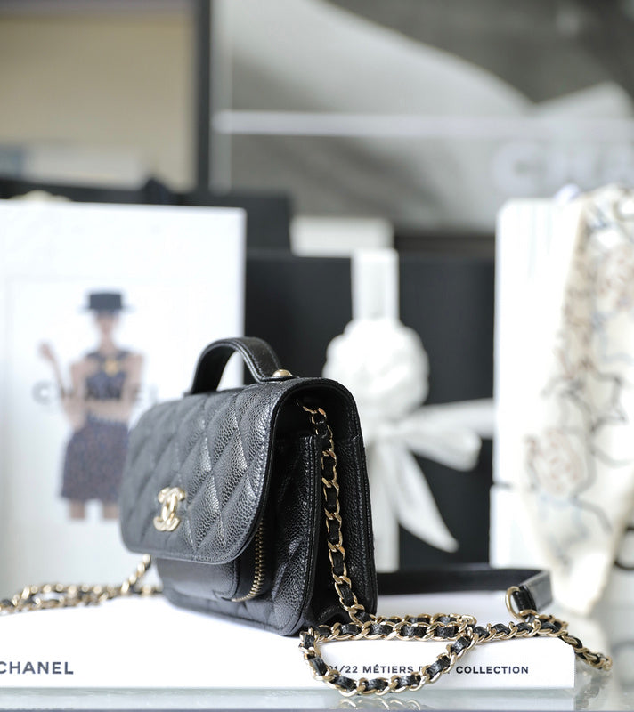 Zivas Charm Refined Structure Designer Handbag (Polished Everyday Piece) – Interior View