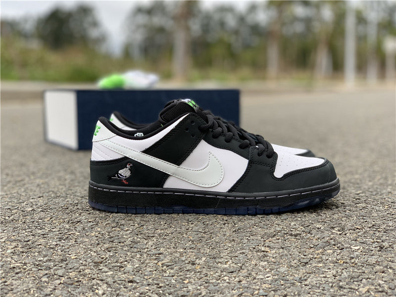 Nike Men's & Women's Iconic Street Trainers — Style 095 back view