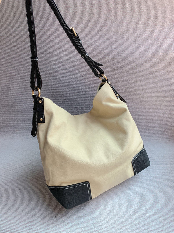 Ziva's Charm handbag – angled view (33cm*33cm*16cm)