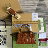 Side profile of modern refined women's handbag – women's designer-style accessory