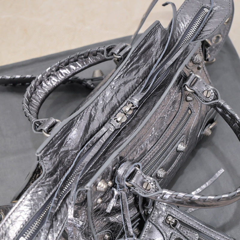 Zivas Charm Signature Style Statement Handbag (Thoughtfully Structured Design) – Full Silhouette
