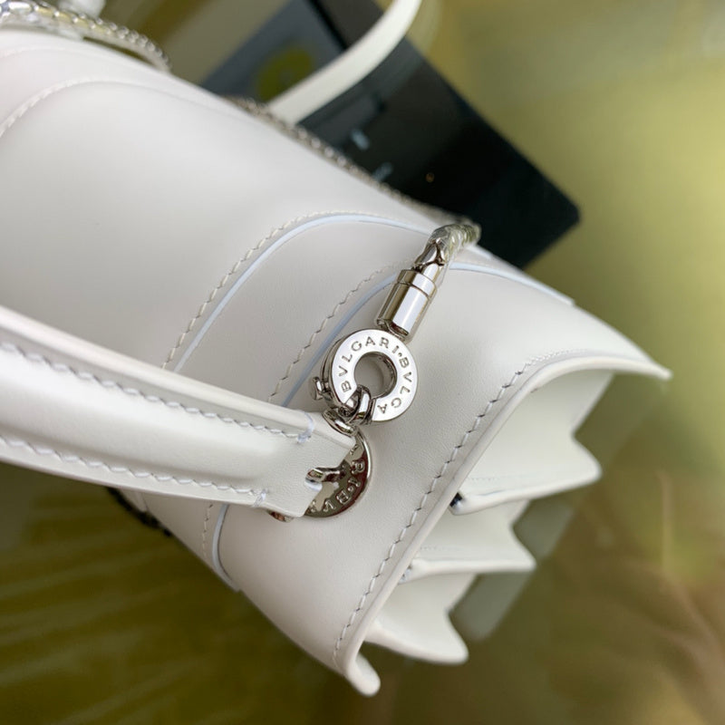 Chic Premium PU Leather Handbag - Smooth Faux-Leather Exterior | Women's Everyday Carry Handbag #1710 - texture close-up (image 9) of designer-inspired handbag