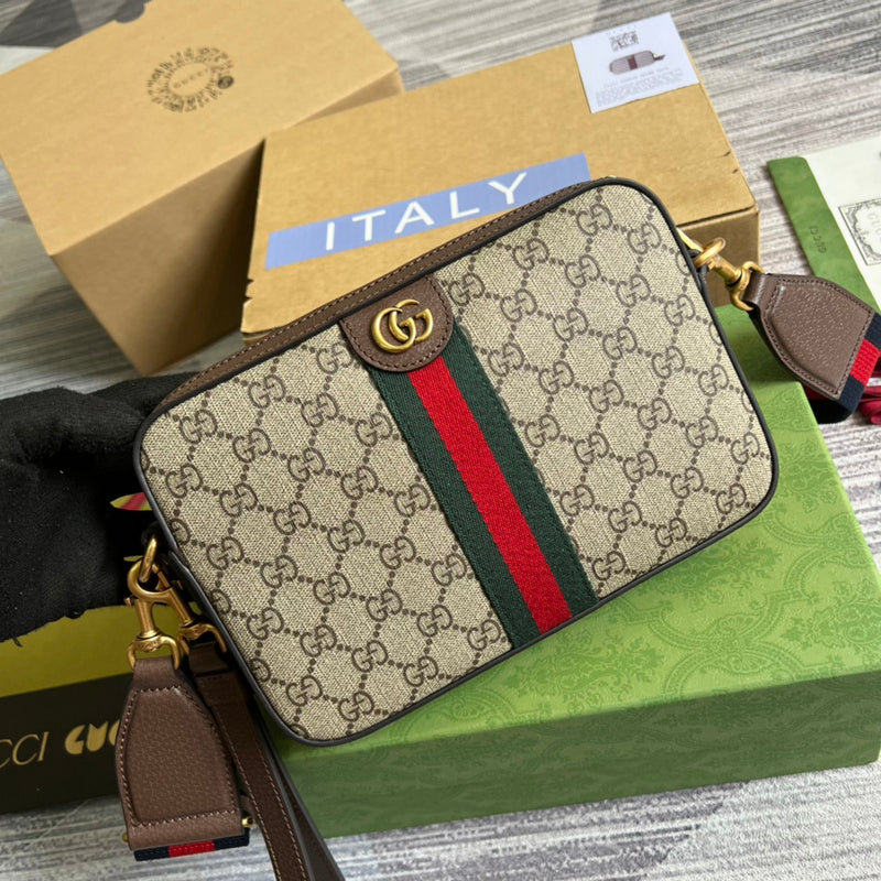 Handle and strap detail of signature elevated women's handbag – women's designer-style accessory