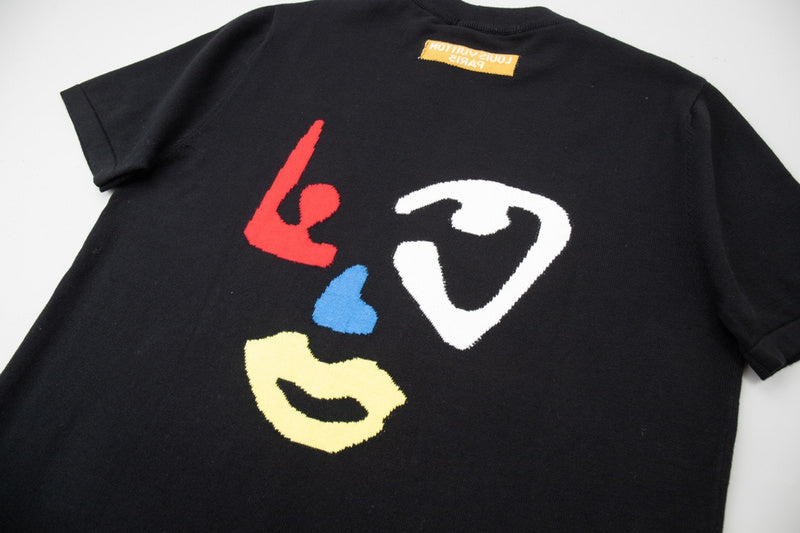 Full styled look of Louis Vuitton cotton t-shirt with tailored silhouette