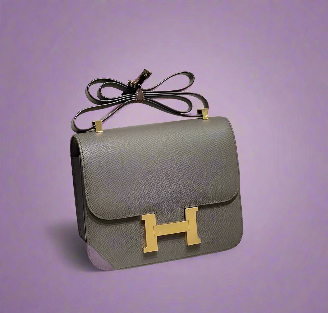 Streamlined bag women's premium everyday handbag