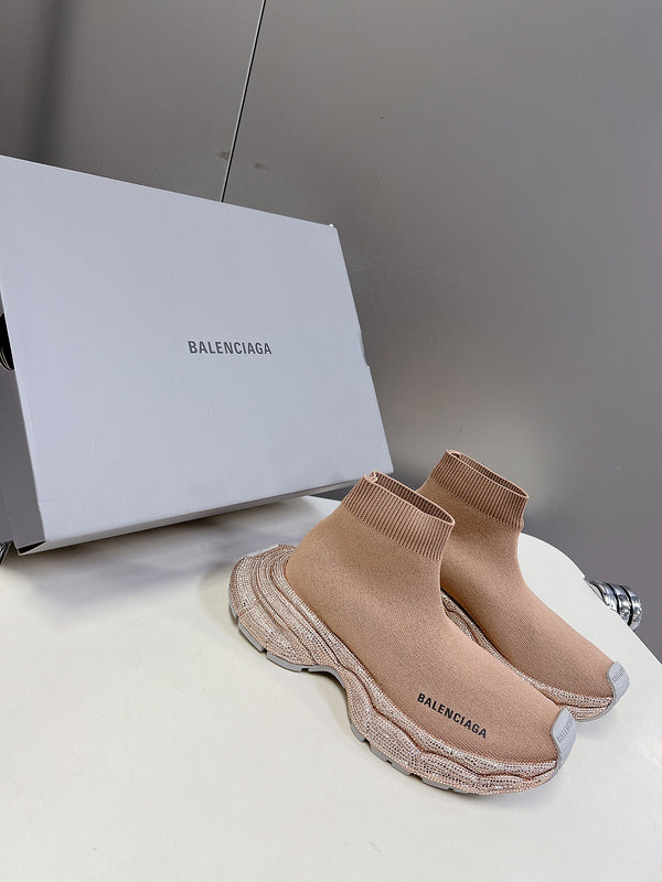 Balenciaga shoes Style 053 - packaging and accessories