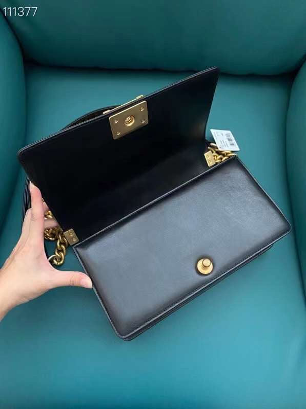  women's handbag, mid design, view 7