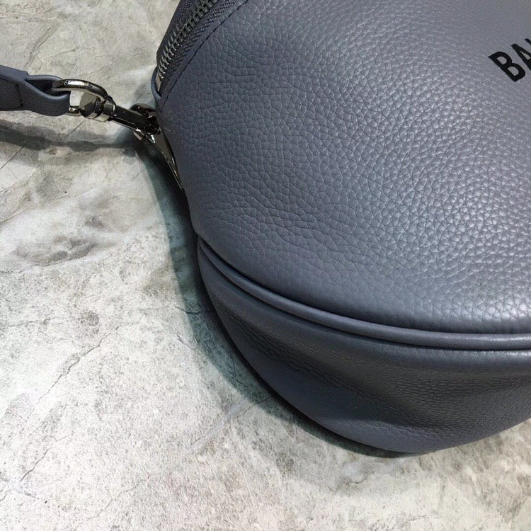 Sleek Premium PU Leather Handbag - Statement Silhouette | Women's Premium Handbag #746 - hardware and detail close-up (image 5) of designer-inspired handbag