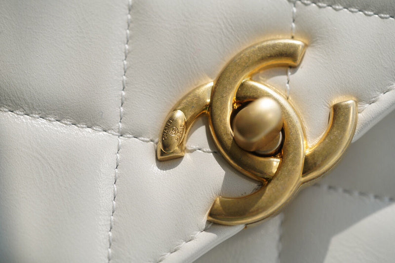  mid purse view 7