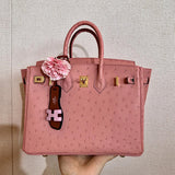  Effortless tote bag front view 7