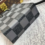 Handle and strap detail of polished modern women's handbag – women's designer-style accessory