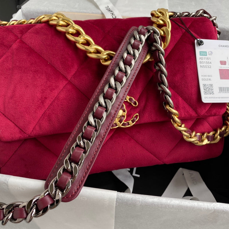 Zivas Charm Modern Edge Fashion Handbag (Effortless Style Upgrade) – Detail View