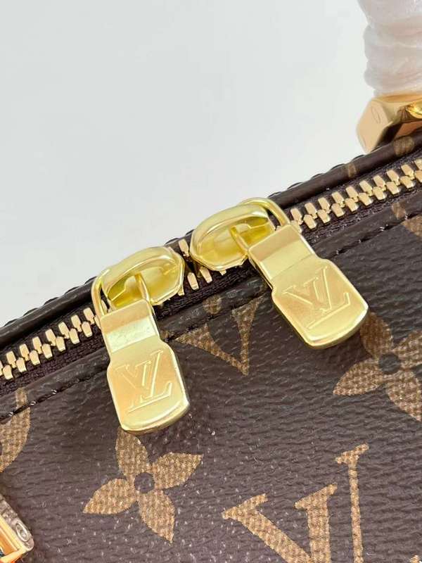 Top view of refined everyday-luxe women's handbag – women's luxury handbag