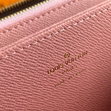  shoulder bag interior and compartment view 9