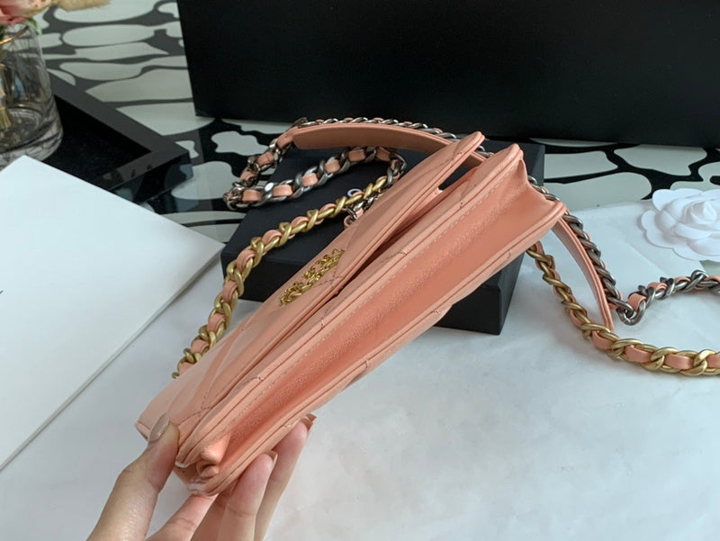 mid purse view 6
