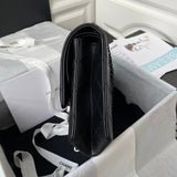  women's handbag, spacious design, view 2