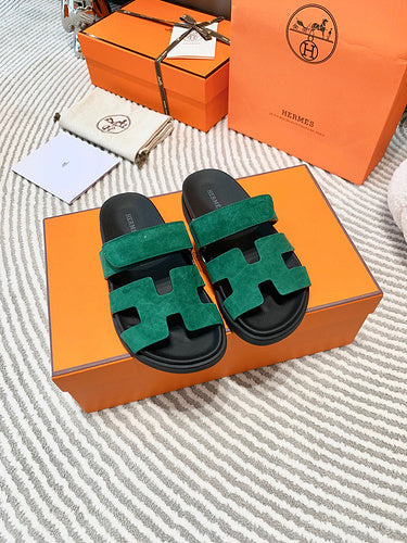 Hermes sandals Style 209 - texture and material detail
