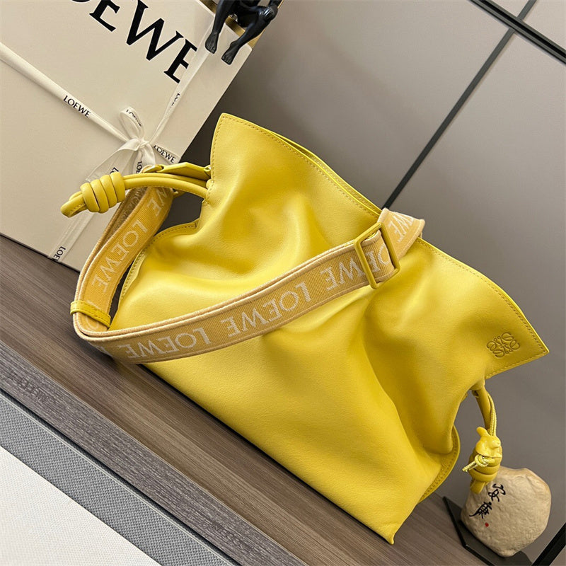 Ziva's Charm handbag – lifestyle view (30cm*24.5cm*10.5cm)
