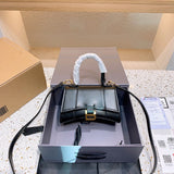 Ziva's Charm handbag – carry view (one versatile size)