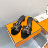 Hermes sandals Style 185 - close-up of handcrafted italian detailing