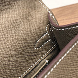  chic top-handle bag detail view showing craftsmanship 8