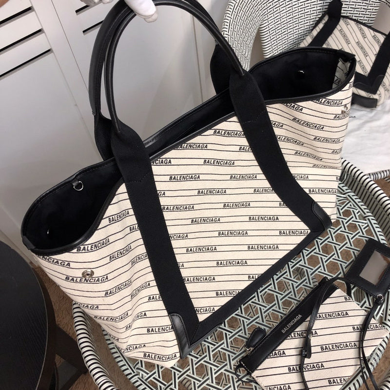 Back view of chic classic women's handbag – women's designer-style accessory